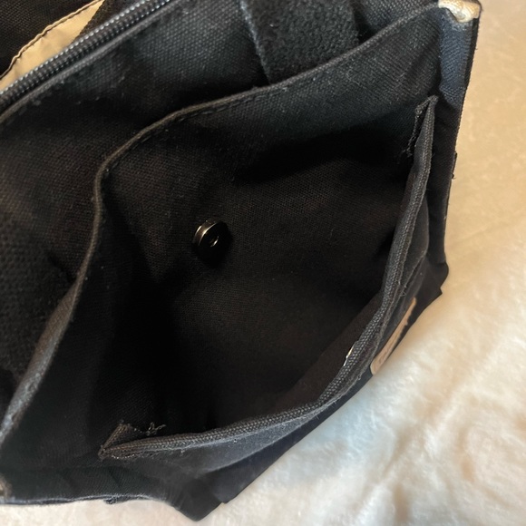 Black Canvas crossbody tote bag - Picture 8 of 13